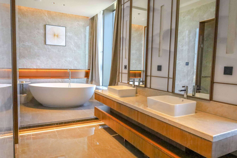 Bathroom 5, Howard Johnson Optics Valley Hotel Wuhan, Wuhan