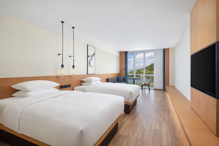 Bedroom 2, Fairfield By Marriott Hangzhou Qiandao Lake, Hangzhou