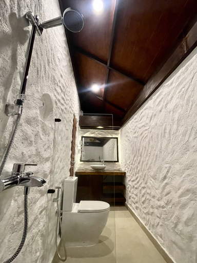 Bathroom 3, Atholhu Residence, Baa Atoll