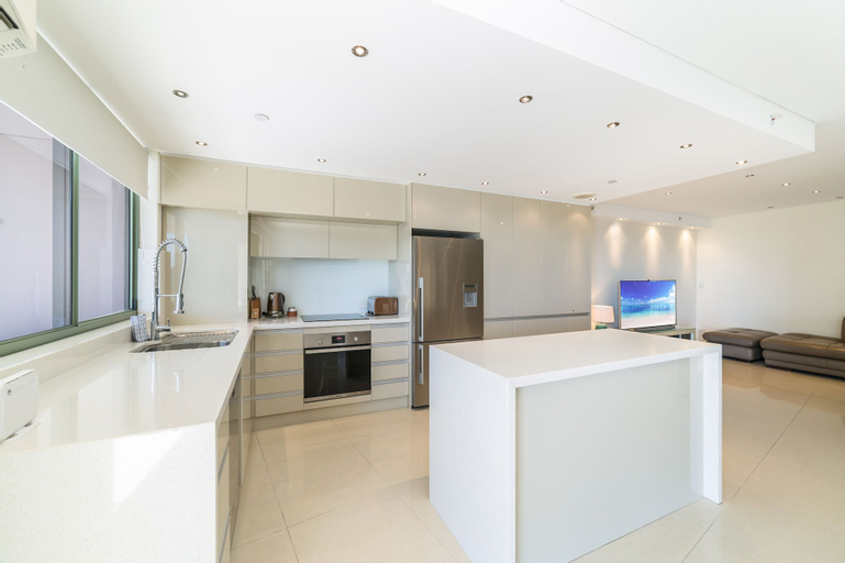 Dining Room 10