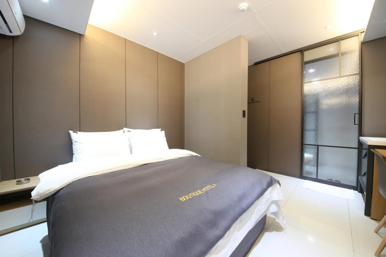 Bedroom 3, Hotel K, Jeonju