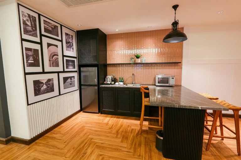 Java Paragon Hotel and Residences - Others