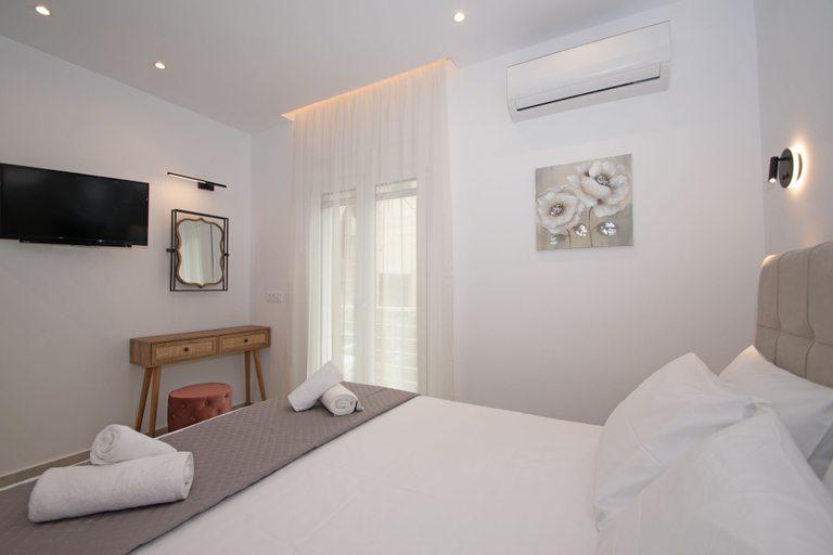 Bedroom 2, Anthi Beach Suite, Ionian Islands