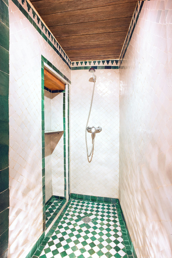 Bathroom 4, Dar Drissi, Fès