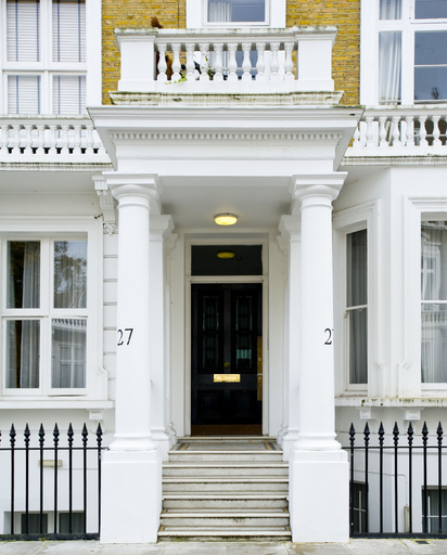 Exterior & Views 2, Nevern Place by Supercity Aparthotels, London