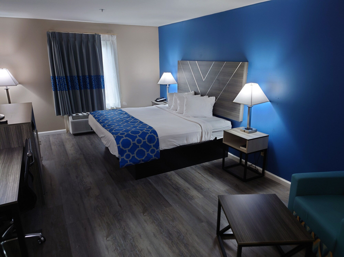 Bedroom 3, Baymont by Wyndham Adairsville, Bartow