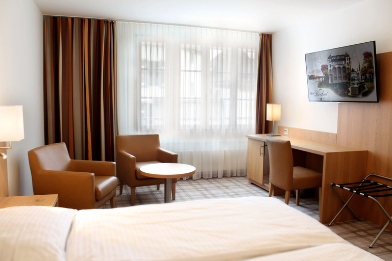 Bedroom 2, Central City Hotel Rochat, Basel