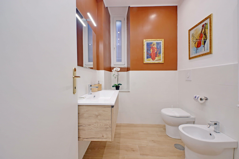 Bathroom 4, Brand new Vatican flat with terrace, Rome