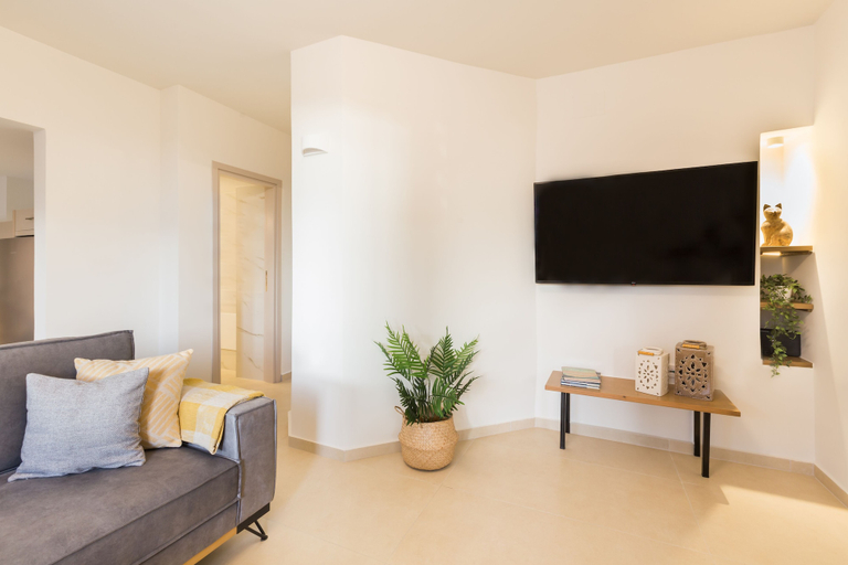 Others 5, Antigoni's Seaside Lodge, Crete