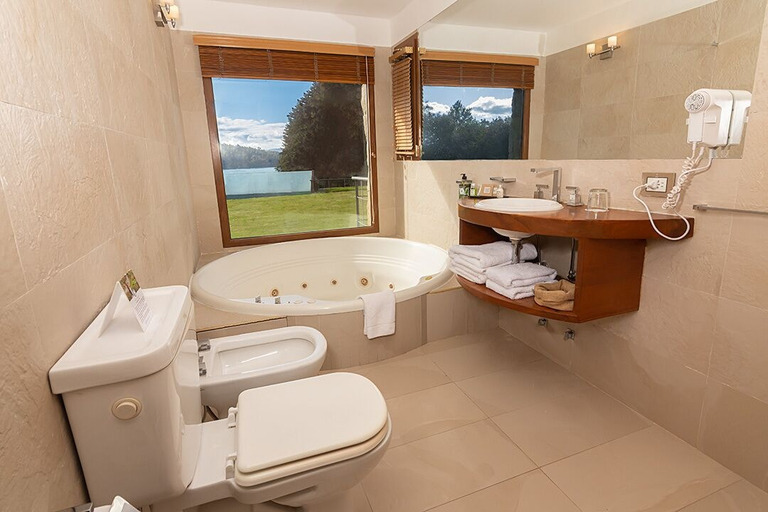 Bathroom 5, Rochester Bariloche, Bariloche
