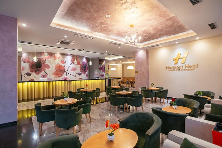 Food & Drinks 5, Hotel Horizont, Durrësit