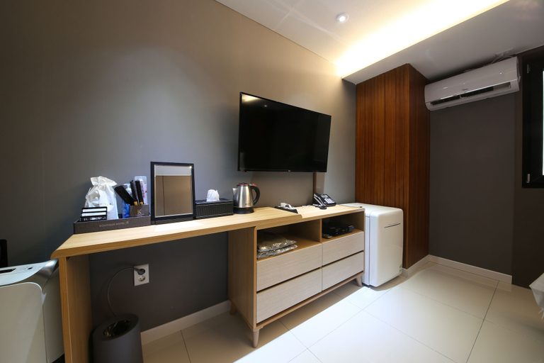 Others 5, Hotel K, Jeonju