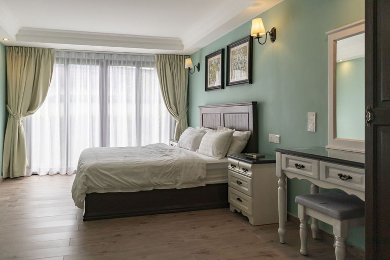 Bedroom 4, The Tudor, Kinta