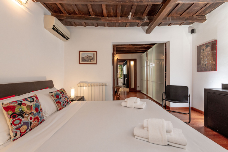 Bedroom 3, Bella Elena apartment - Jewish Ghetto, Roma