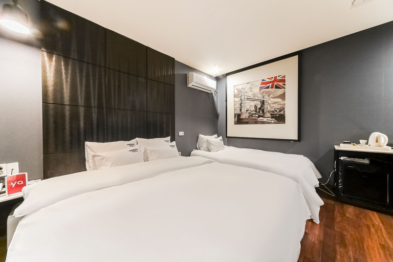 Bedroom 4, 2 Heaven Hotel Seogu, Seo