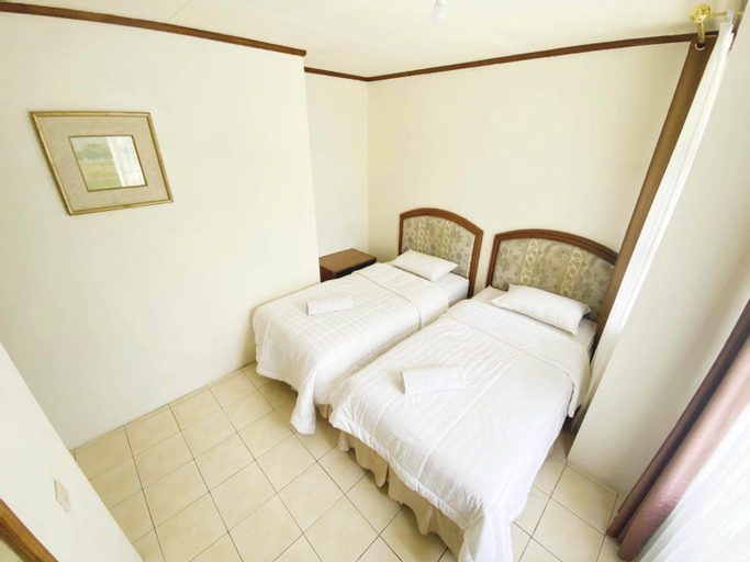 Bedroom 4, Puncak Resort Villa by Aryaduta, Bogor