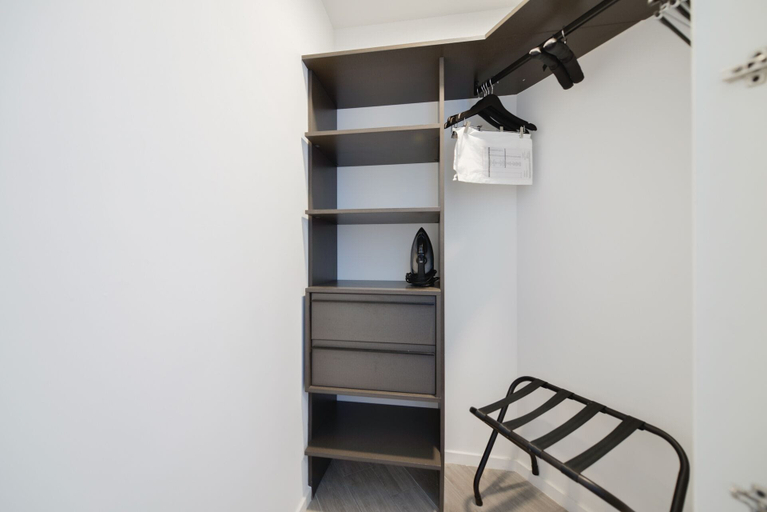 Bedroom 2, Front Row Bay Views from your Apt, Miami-Dade