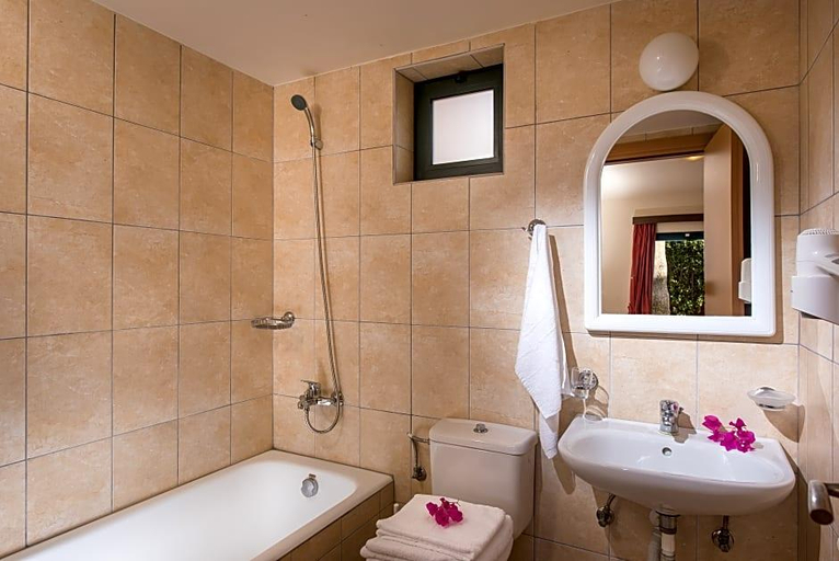 Bathroom 3, Dia Apartments, Crete