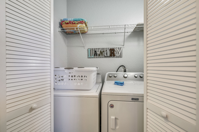 Others 5, C Dreams by Book That Condo, Bay