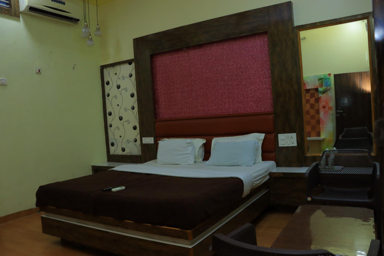 Others 4, Mayura Lodge Residency, Latur