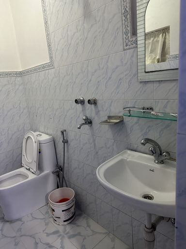 Bathroom 4, Hotel The Billabong Garden, Gandaki
