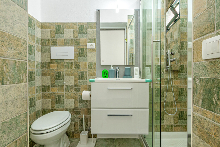 Bathroom 5, Residenza Maciocco, Olbia-Tempio