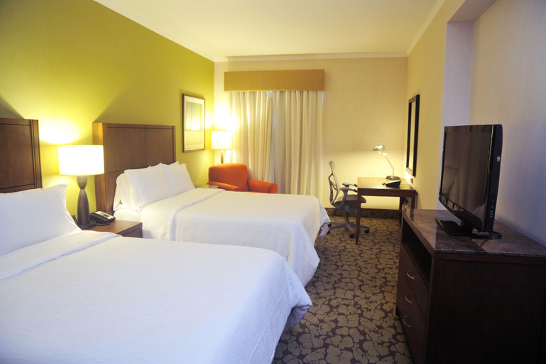Bedroom 4, Hilton Garden Inn Panama City Downtown, Panama, Panamá