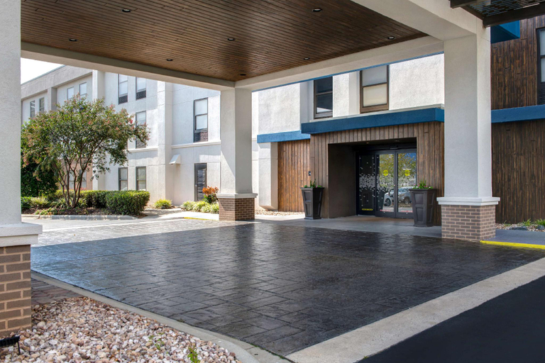 Exterior & Views 1, Hampton Inn Charlotte/Monroe, Union
