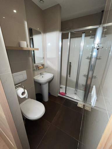Bathroom 3, Résidence Akantha, Alpes-Maritimes