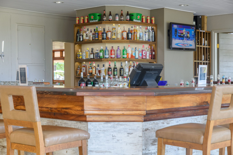 Food & Drinks, San Lameer Villa Rentals 3008, Ugu