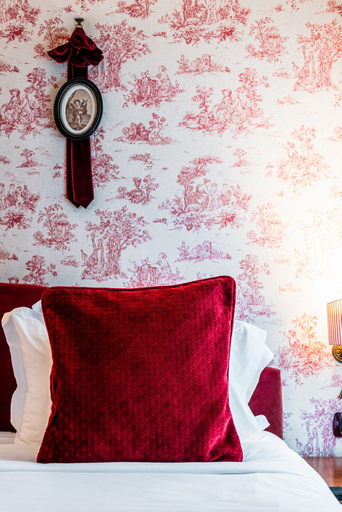 Bedroom 3, Maison Eugenie, Paris