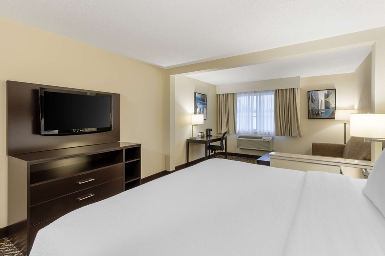 Bedroom 23