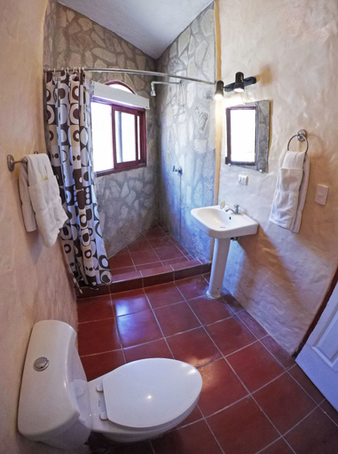 Bathroom 4, Surf Ranch Hotel & Resort, Tola