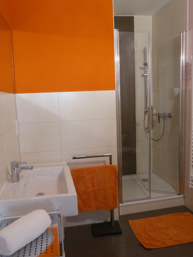 Bathroom 2, Wellnesshaus Waldmuenchen Daschner GmbH, Cham