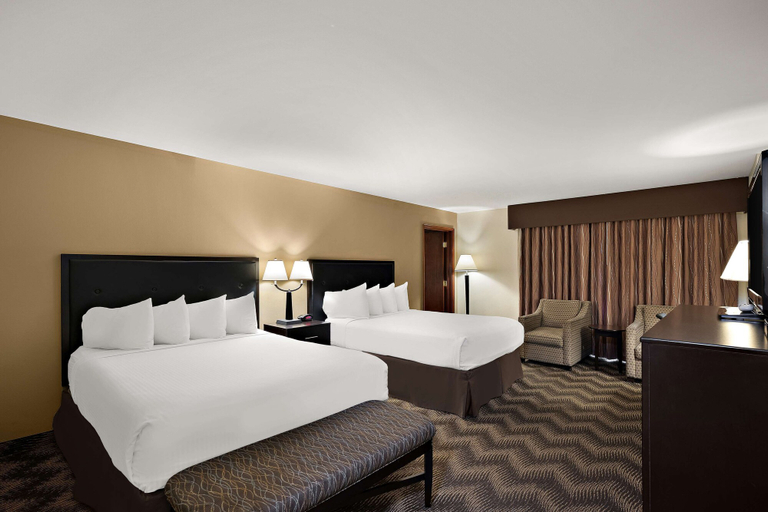Bedroom 3, Best Western Plus Gold Country Inn, Humboldt