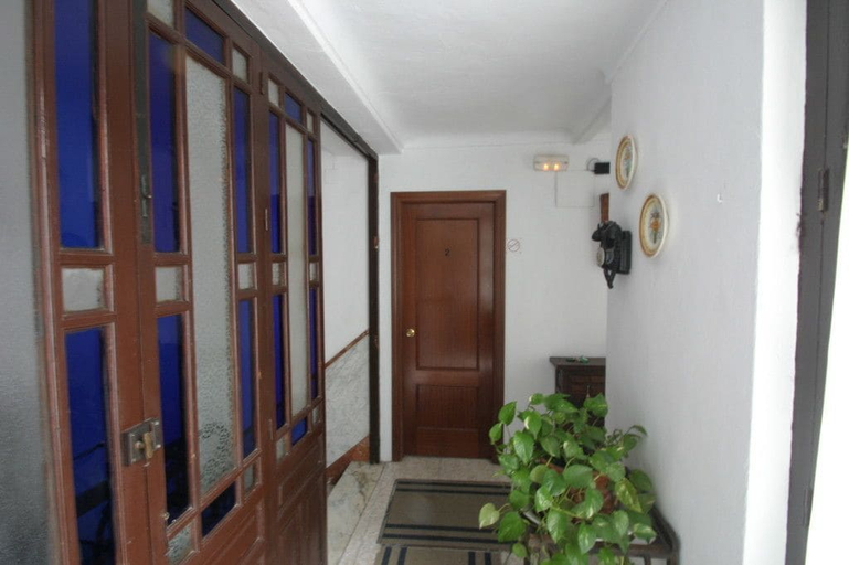 Others 5, Pension el Portillo, Córdoba
