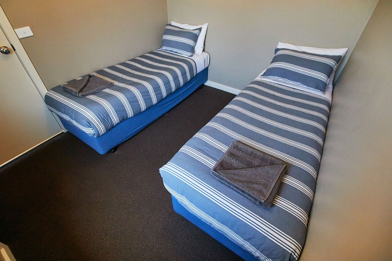 Bedroom 3, Surfside Holiday Park, Warrnambool