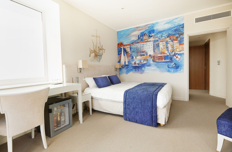 Bedroom 3, Welcome Hotel, Alpes-Maritimes