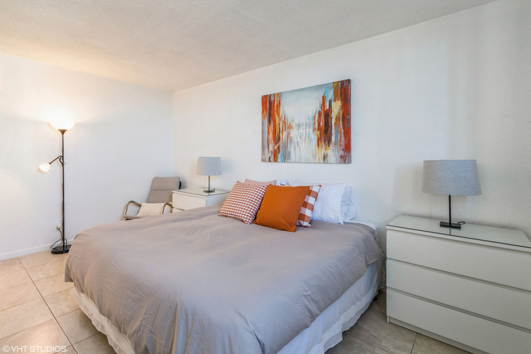 Bedroom 2, The Tides Building Private Apartments, Broward