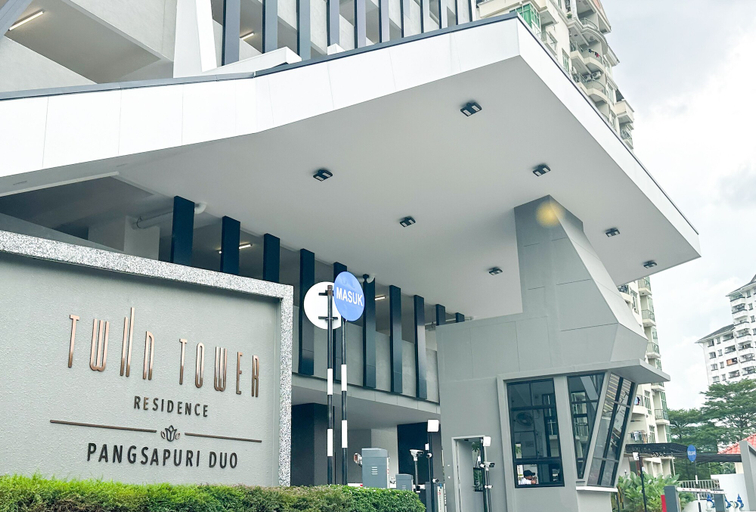 Exterior & Views 2, Twin Tower Residence by Stayrene, Johor Bahru