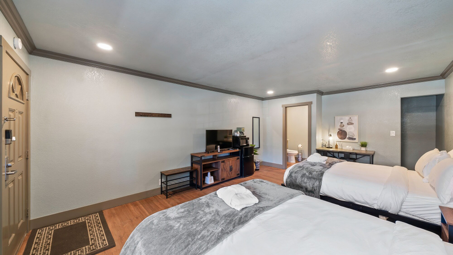 Bedroom 3, Blue Jay Lodge, El Dorado