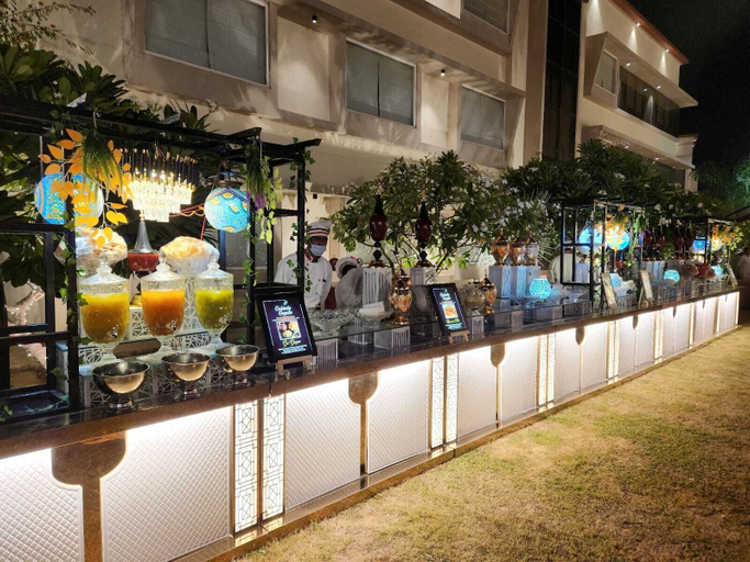 Food & Drinks 5, Alwar Vanyaevilas, Alwar