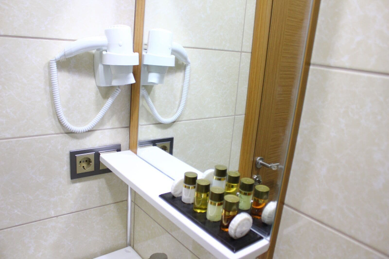 Bathroom 5, Hotel Melidium, Beylikduzu