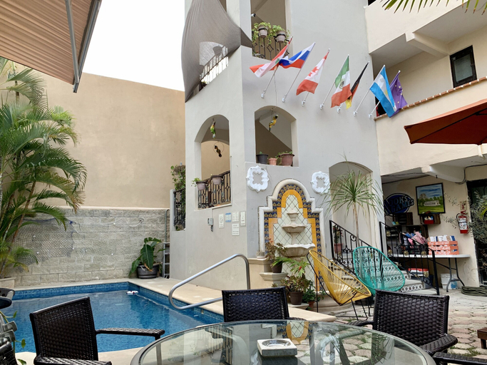Exterior & Views 2, Suites Fenicia, Cozumel