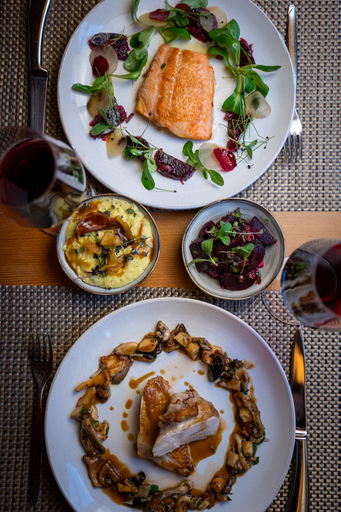 Food & Drinks 5, Hotel de Commune Rougemont, Pays-d'Enhaut