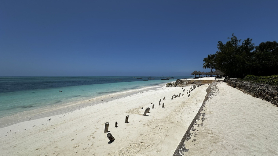 Others 3, light of zanzibar hotel, Kaskazini 'A'