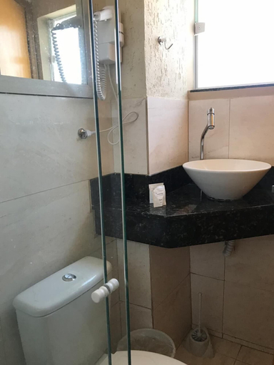 Bathroom 5, Hotel Maria da Fé, Aparecida