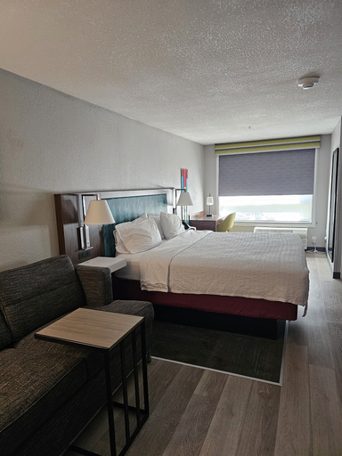 Bedroom 3, Hampton Inn Weston Ft. Lauderdale, Broward