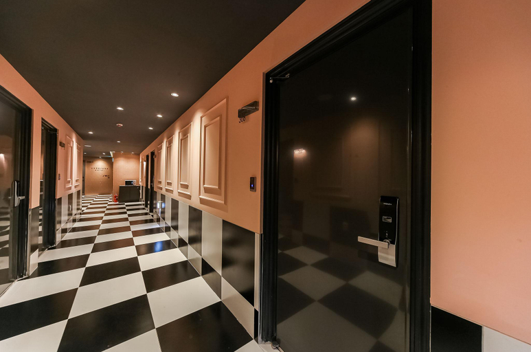 Interior view 4, Daegu Bollidong Choeyang, Buk