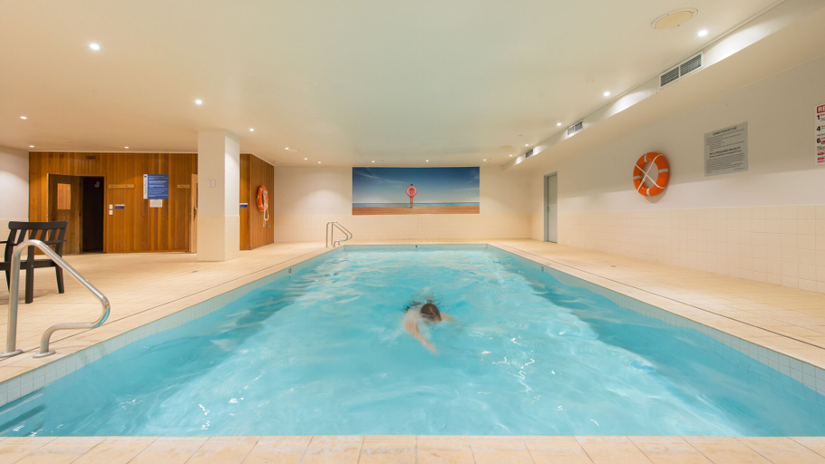 Sport & Beauty 5, Novotel Melbourne Glen Waverley, Melbourne
